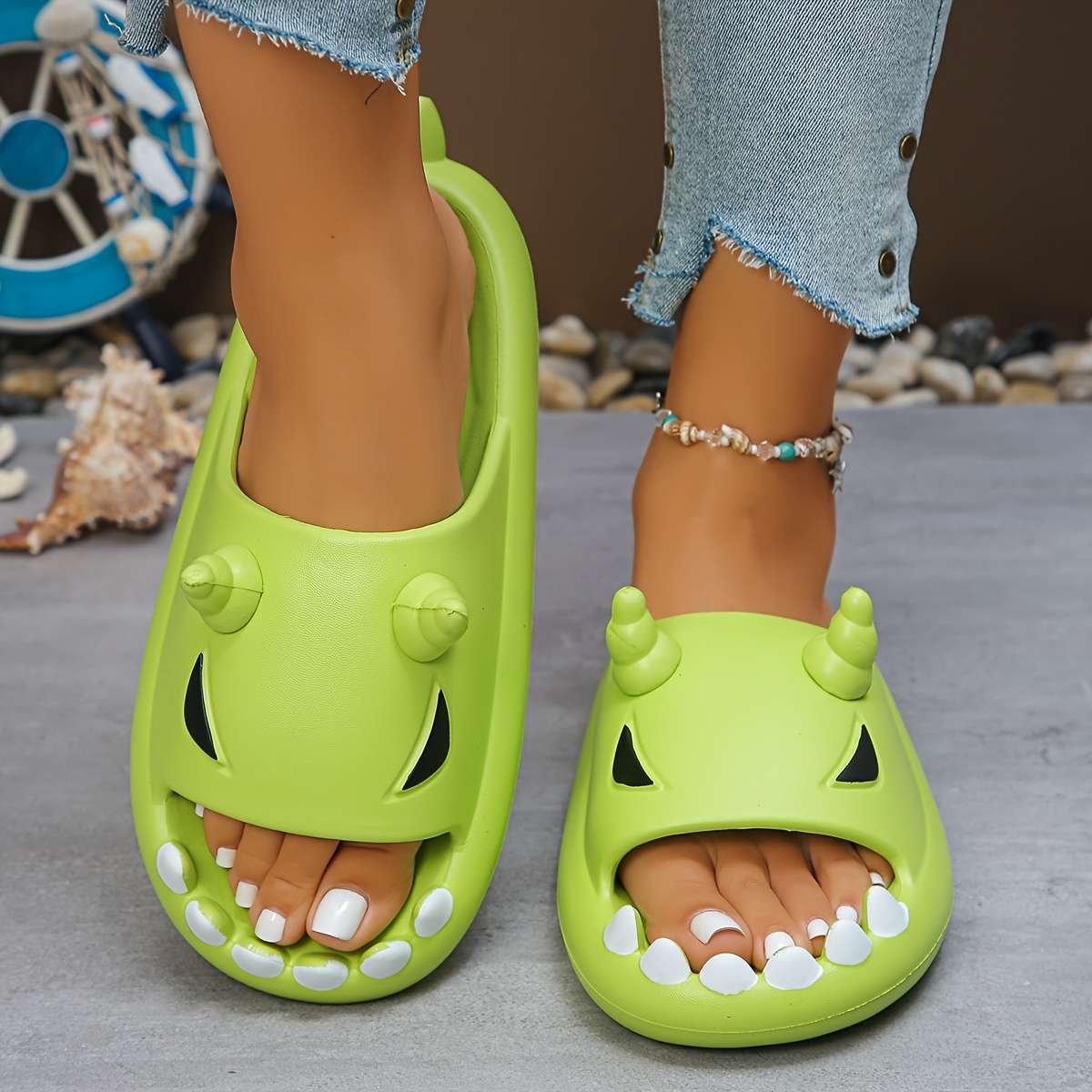 Sandals Color Light Green Size Uk 2.5 3