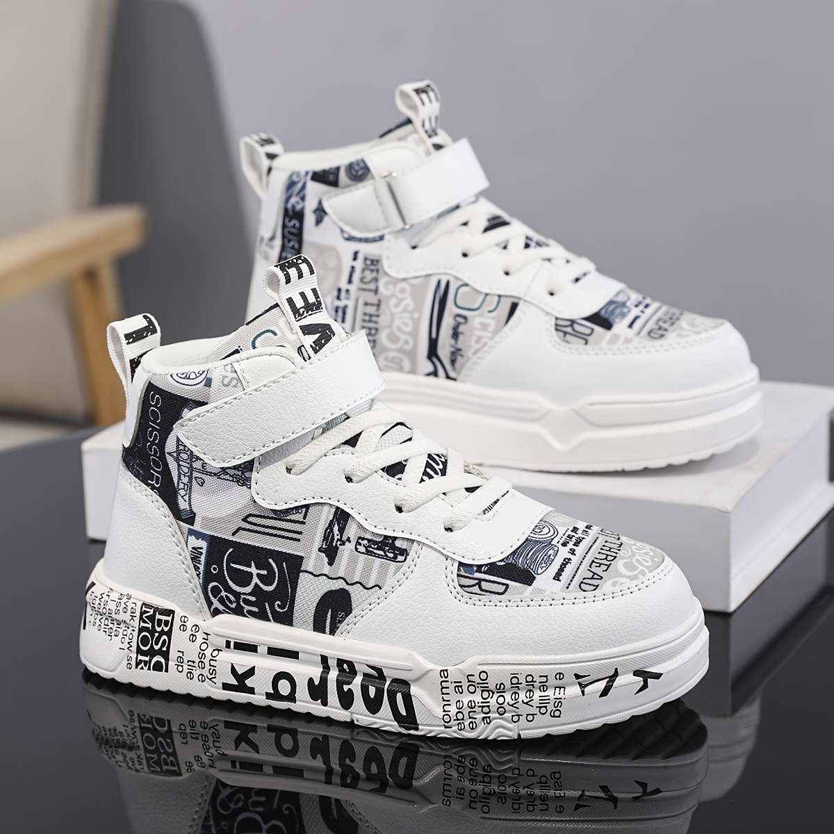 Sneakers Color White And Black Sizeuk 3 Big Kid