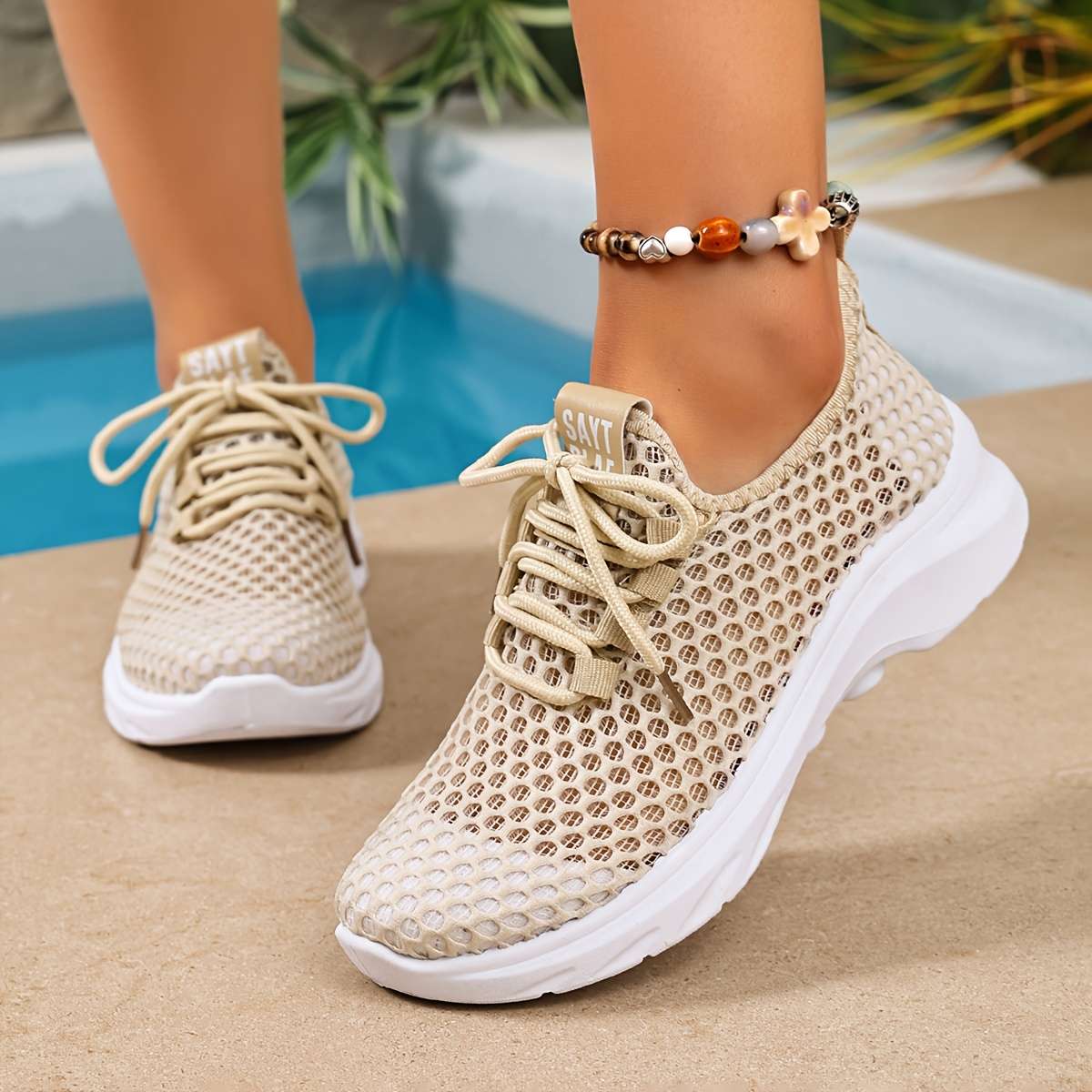 Women S Sneakers Color White Sizeuk 4