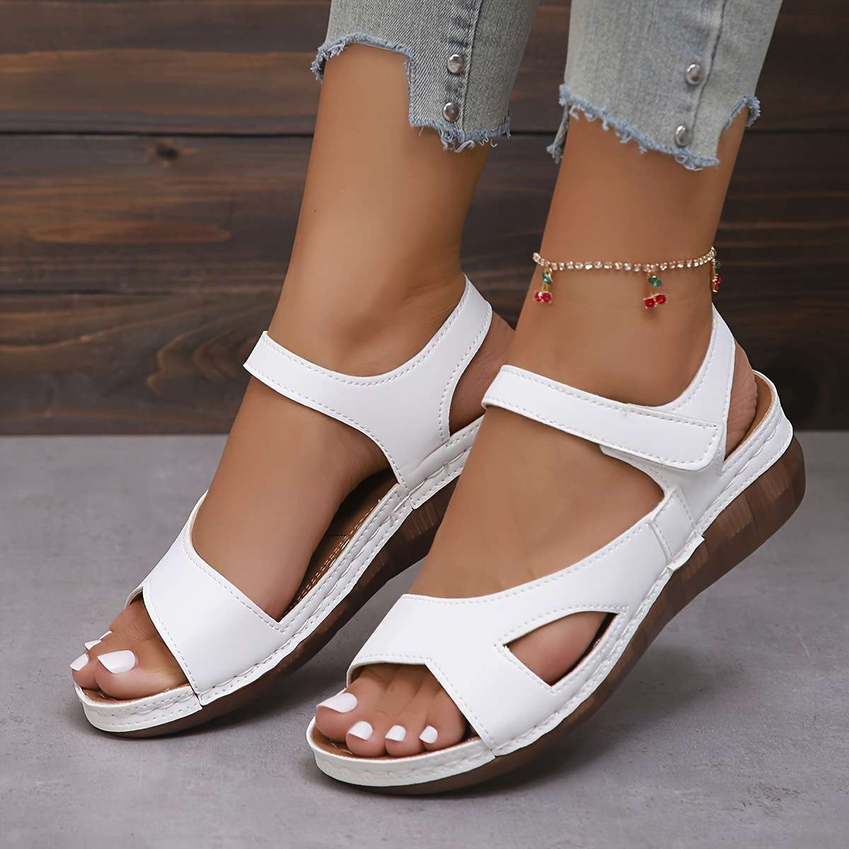 Sandals Color White Size Uk 6