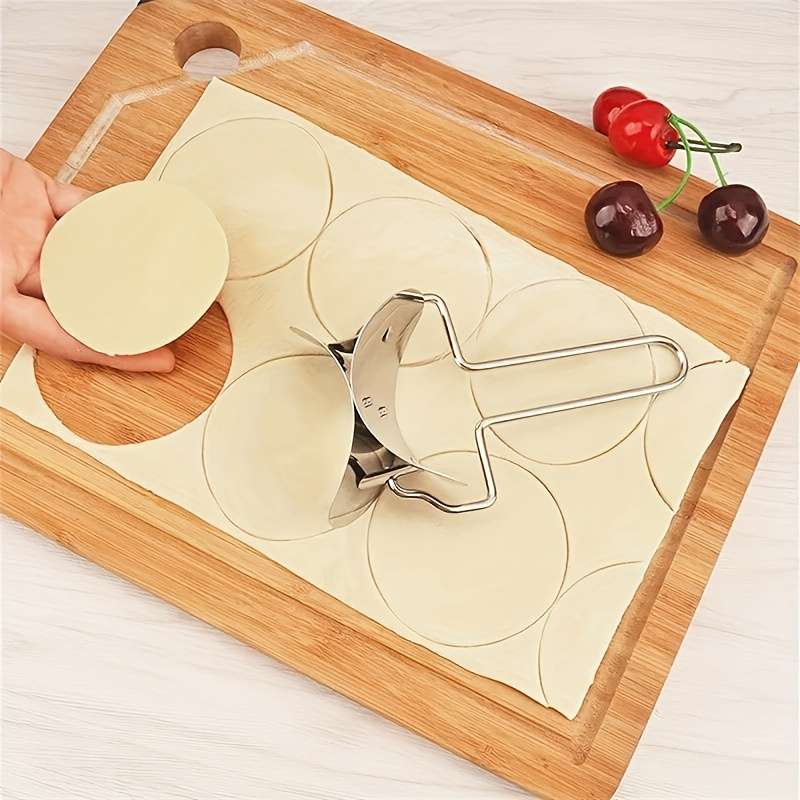 1pc Stainless Steel Dumpling Maker Round Dough Cutter and Dumpling Press DIY Kitchen Tool fo