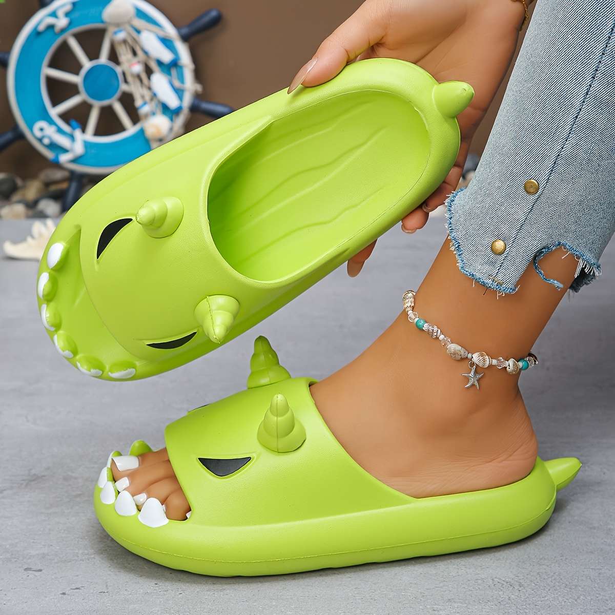 Sandals Color Light Green Size Uk 2.5 3