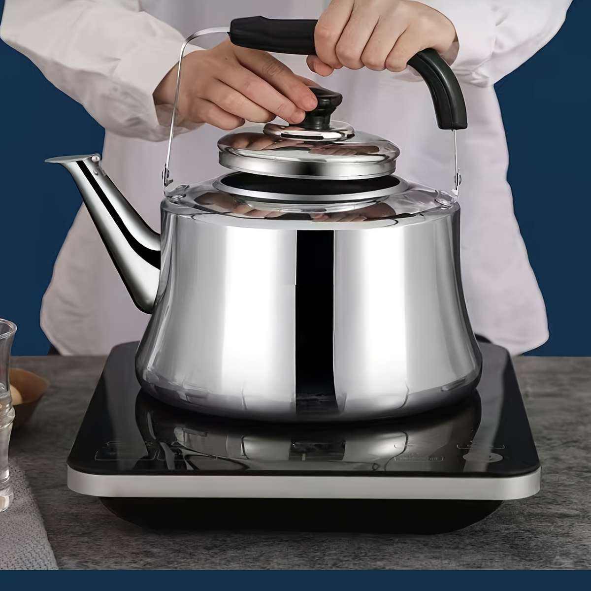 Kettle Color Silvery Capacity7L