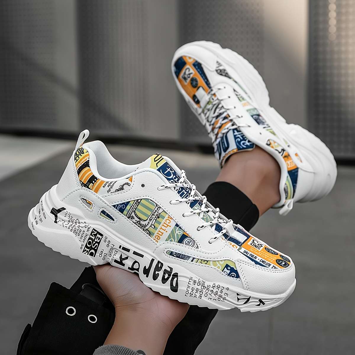 Sneakers Color White And Black Sizeuk 7