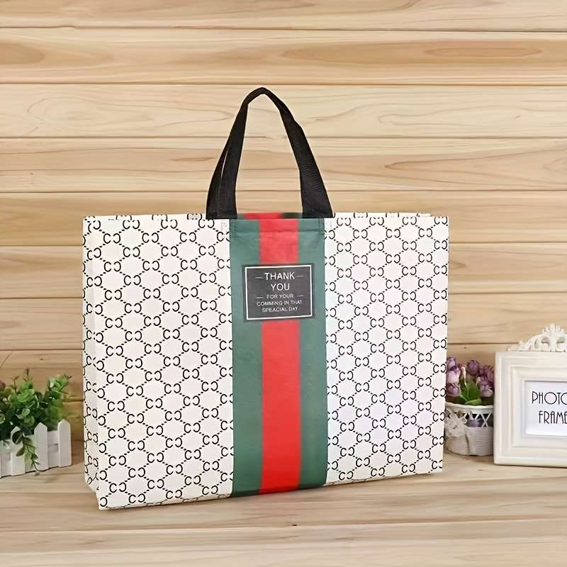 Gift Bags Items Small Size  32 X 27 X 10Cm