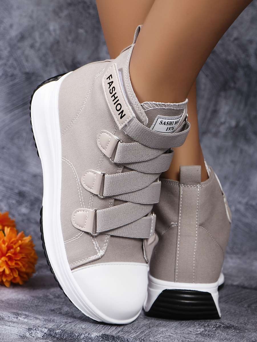 Women S Sneakers Color White Sizeuk 8