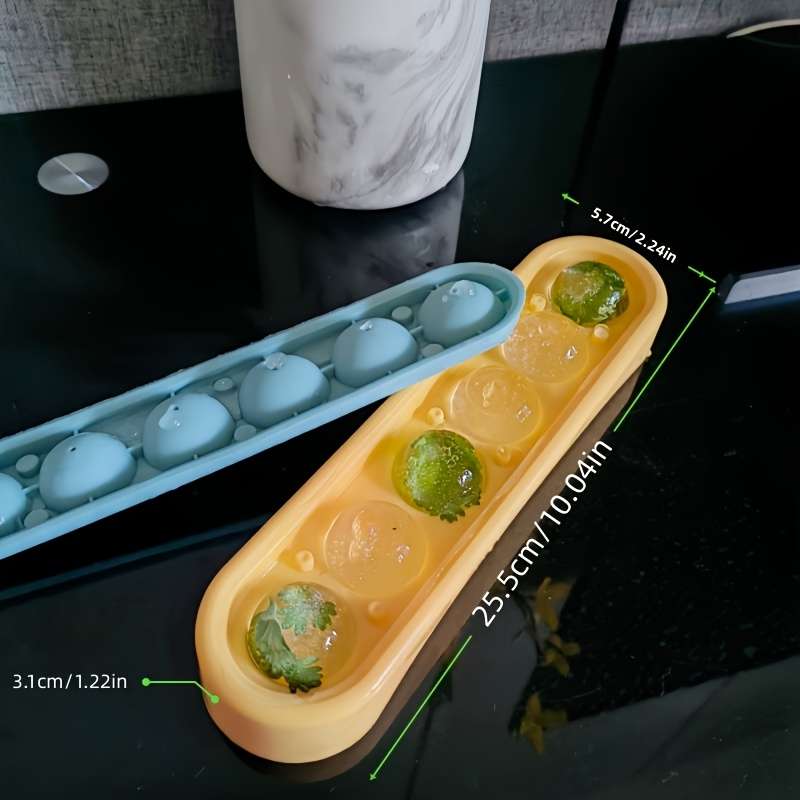 Ice Molds Color 2 Yellow Pieces  2 Green Pieces