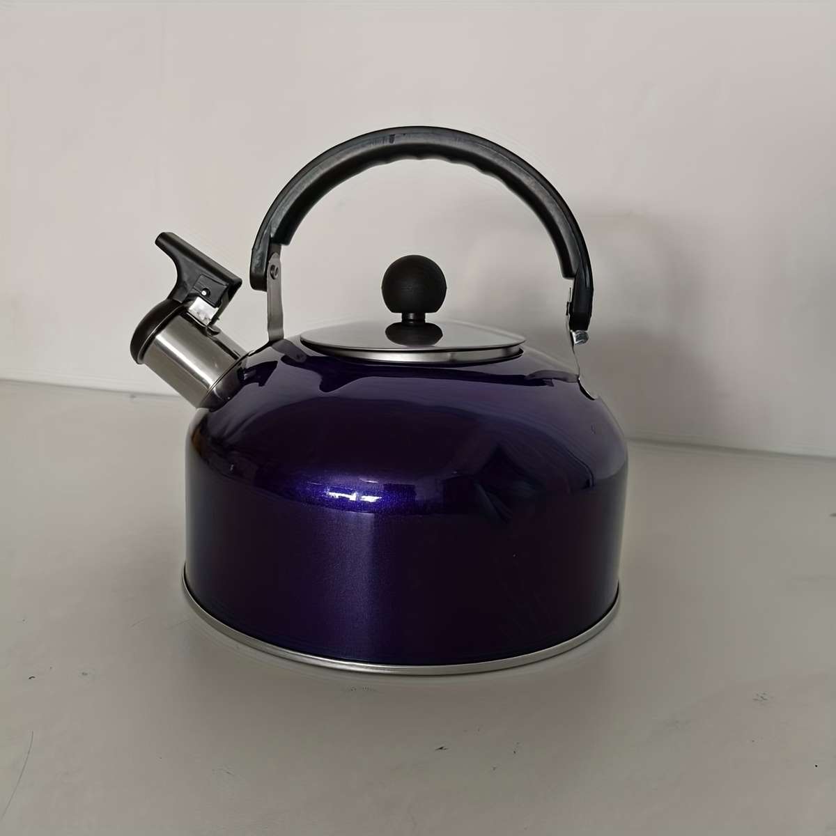 Kettle Color Red