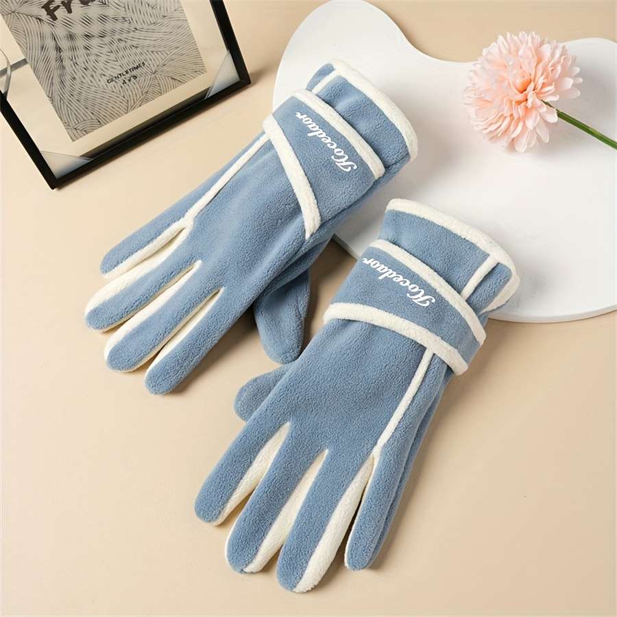 Gloves Color Blue