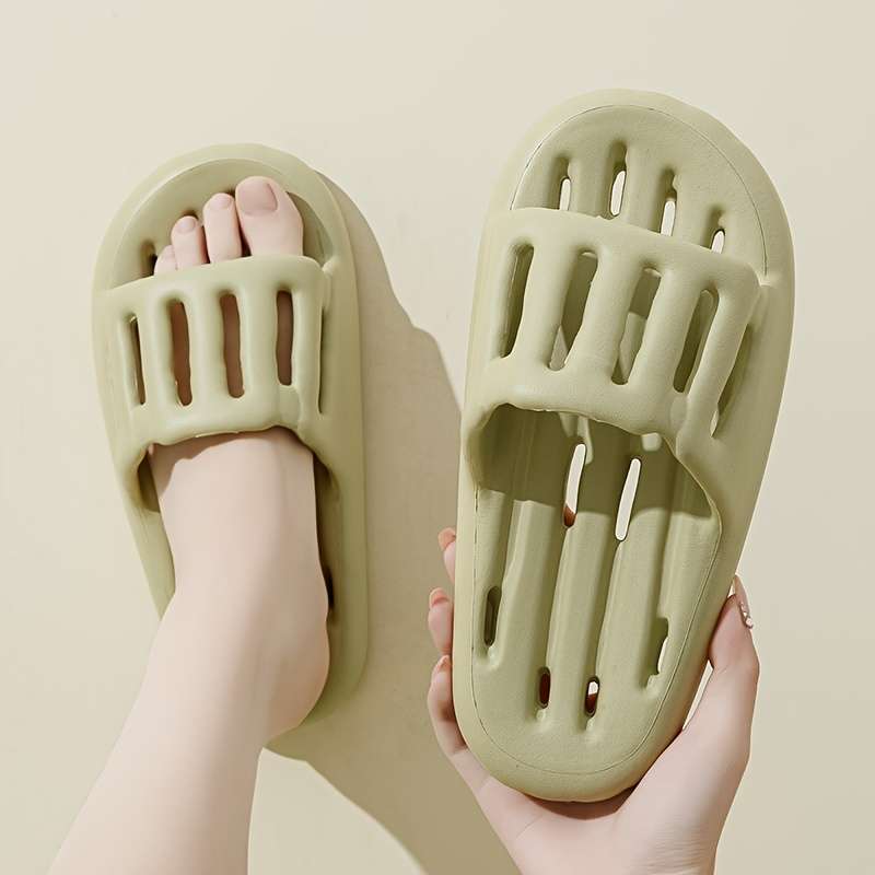 Sandals Color Black Size Uk 1.5 2