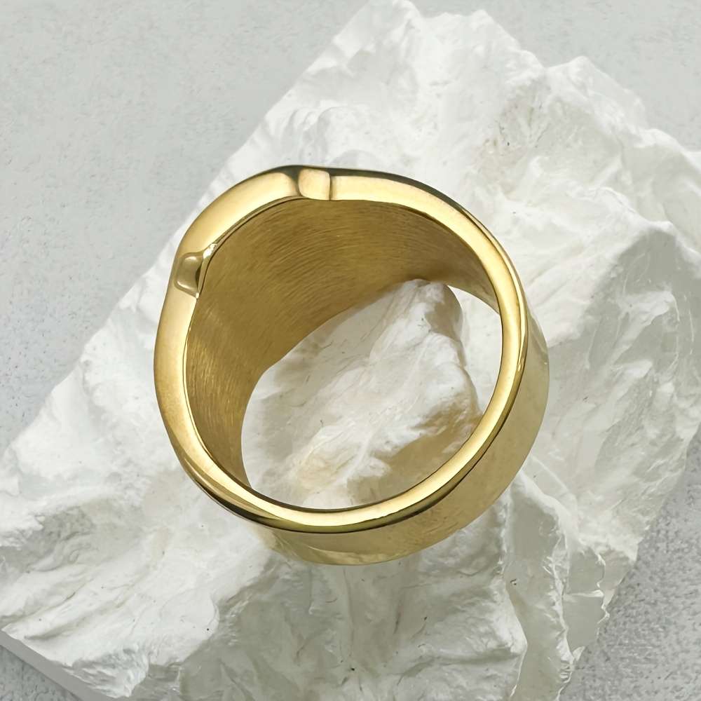 Artistic Eagle Boho Style Stackable Ring Color Golden Blue Red Size 7