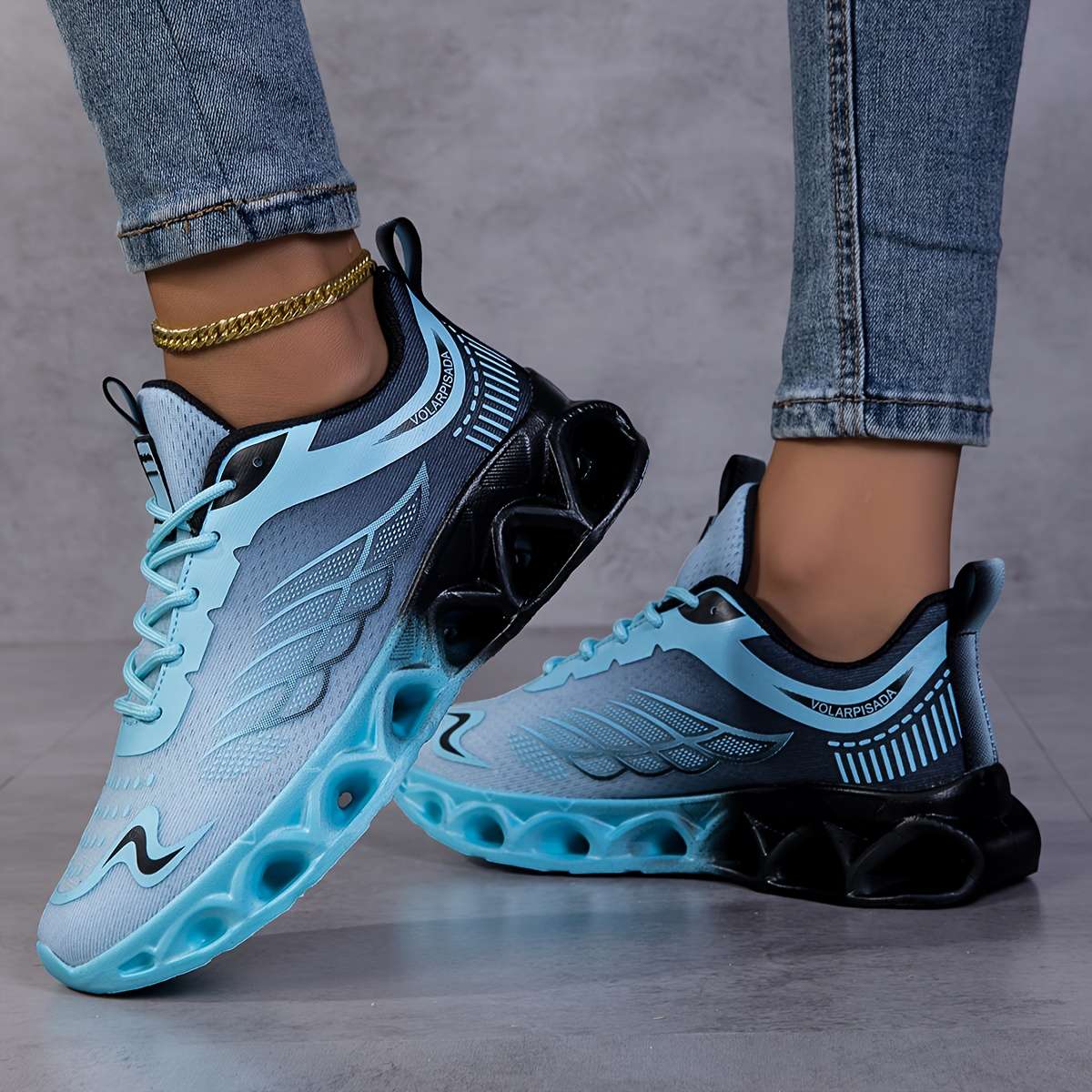 Sneakers Color Black Sizeuk 7