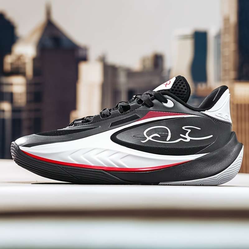 Sneakers Black And White Size Uk 7