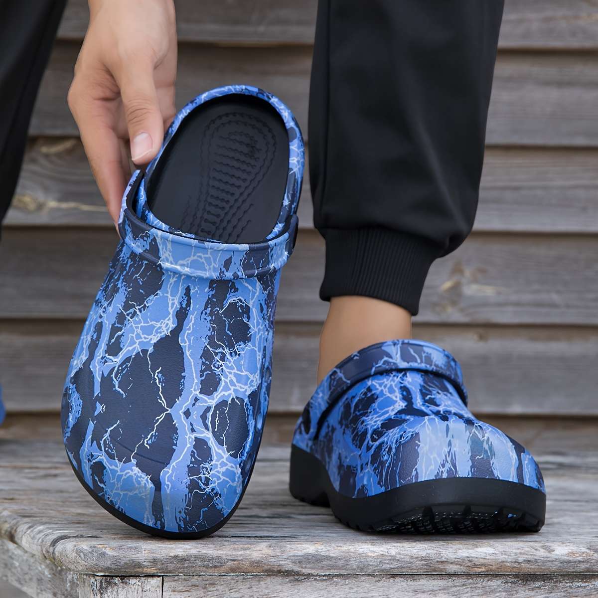 Sandals Color Lightning Size Uk 8 Wide