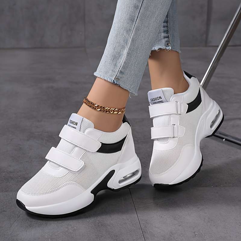 Women S Sneakers Color White Sizeuk 8