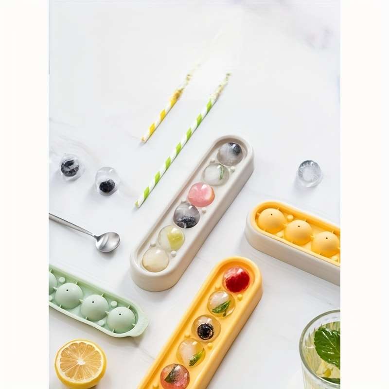 Ice Molds Color 2 Yellow Pieces  2 Green Pieces