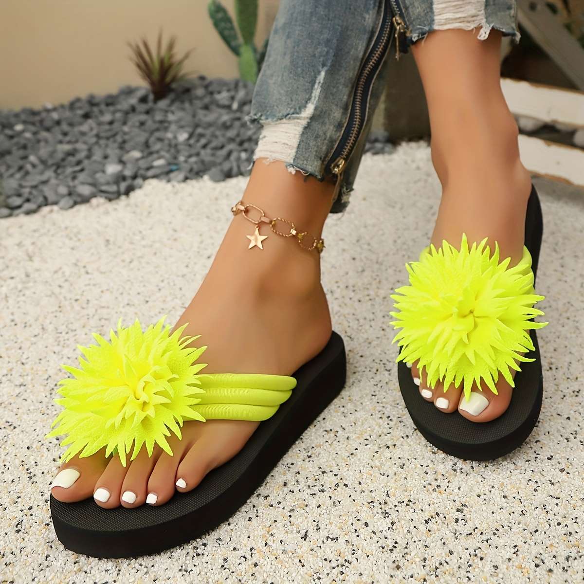 Ladies Summer Flip Flops Fluorescent Yellow Uk 7
