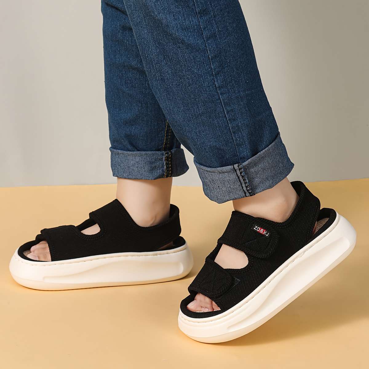 Sandals Color Black Size Uk 9.5 Wide