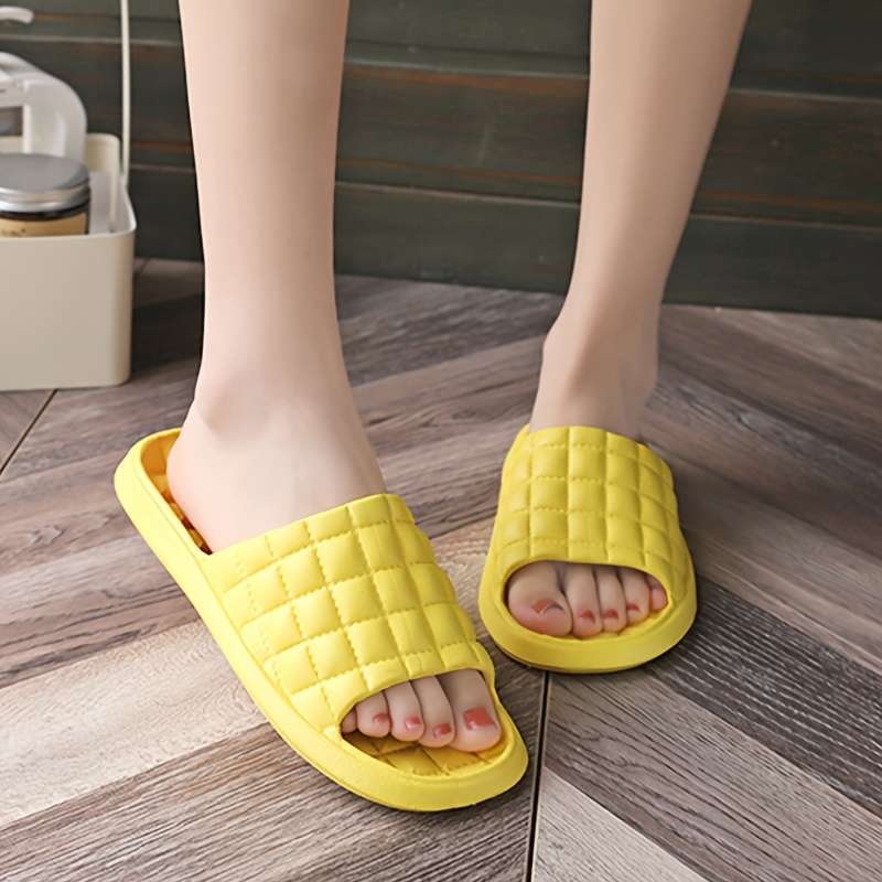 Men Slippers Summer Style Pink Size Uk 6.5 To 7