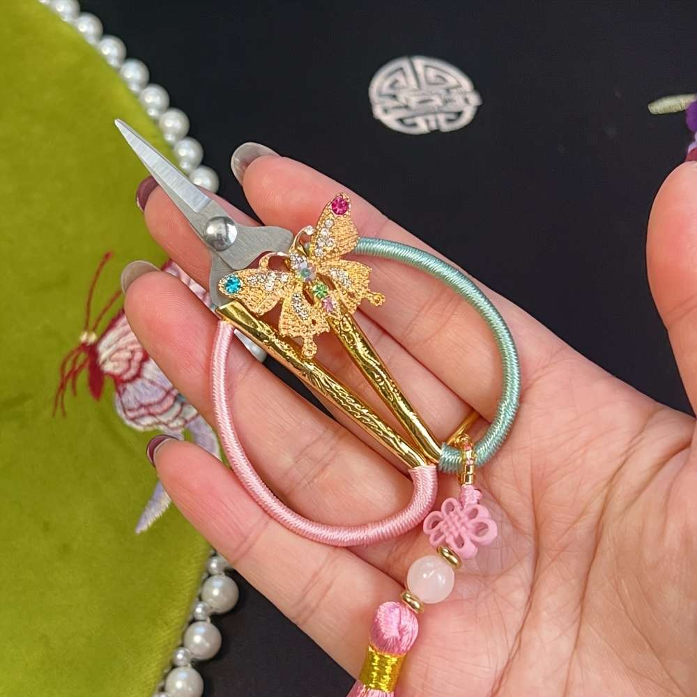 Scissors Color Pink Green Handle