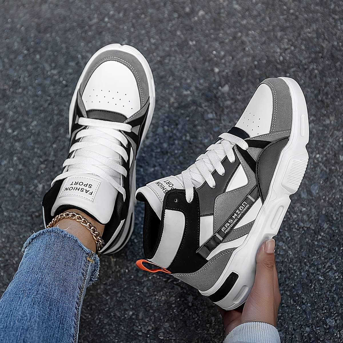 Women S Sneakers Color White And Black Sizeuk 9