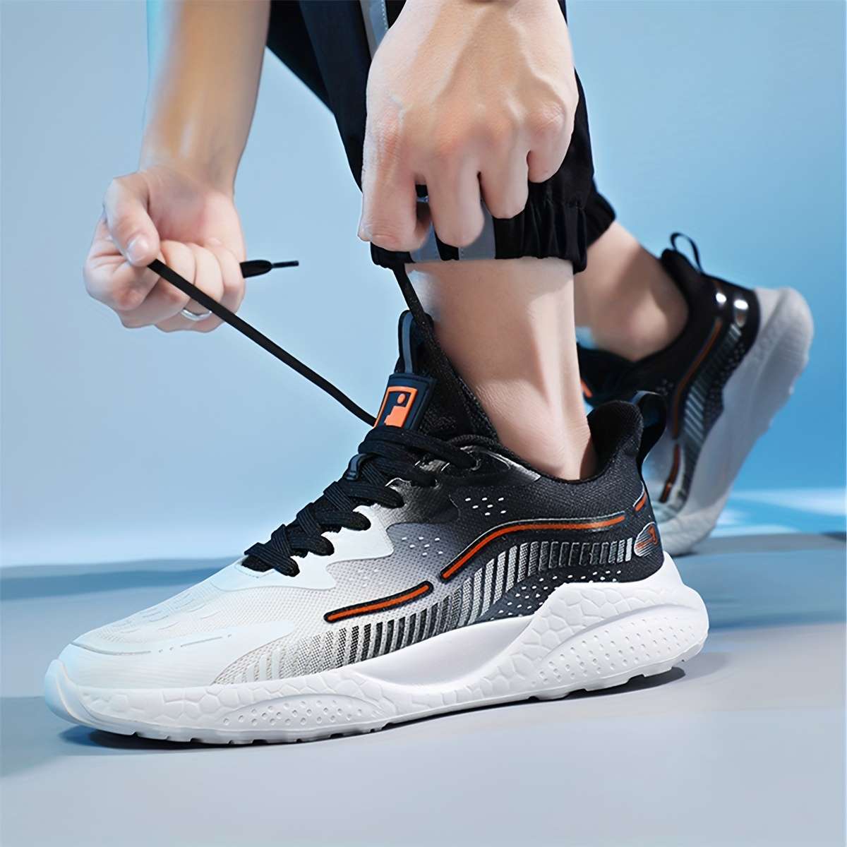 Sneakers Color White And Black Sizeuk 7