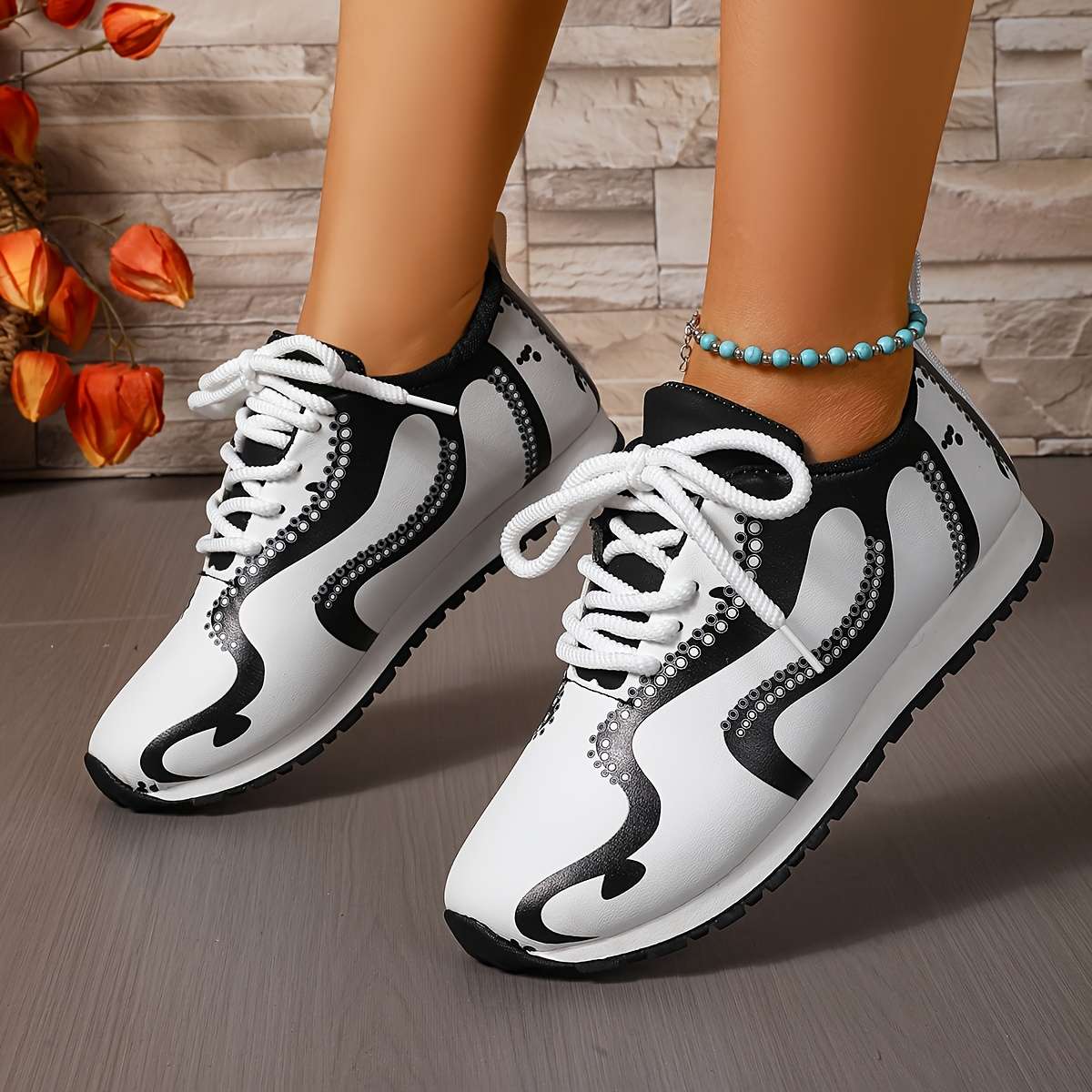 Women S Sneakers Color White Sizeuk 8