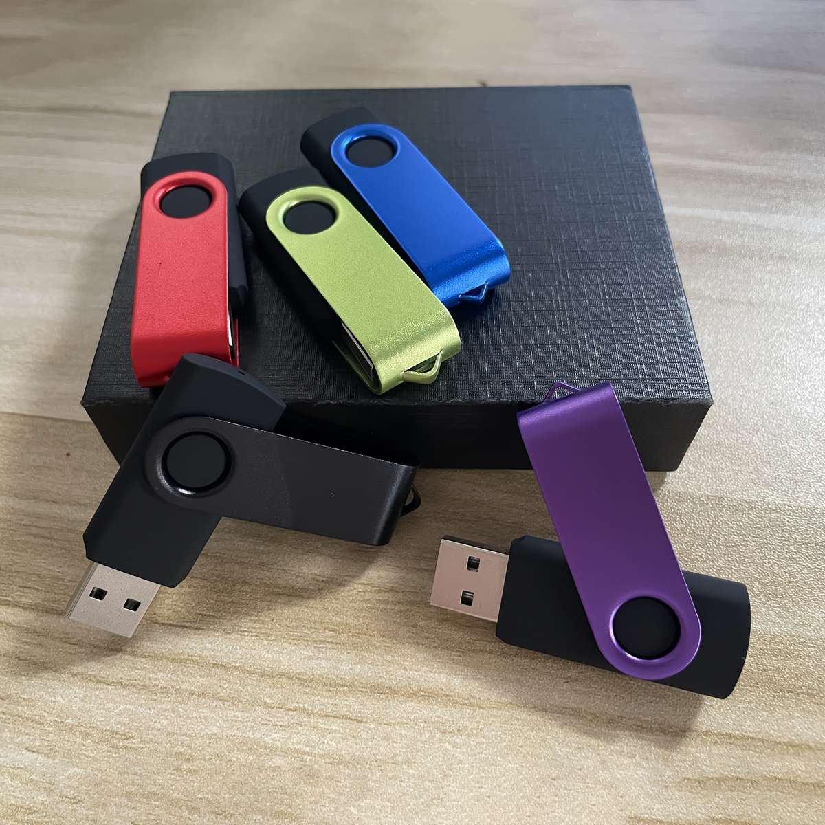 Usb Flash Drive Storage 2Gb Quantity 5Pcs With Box