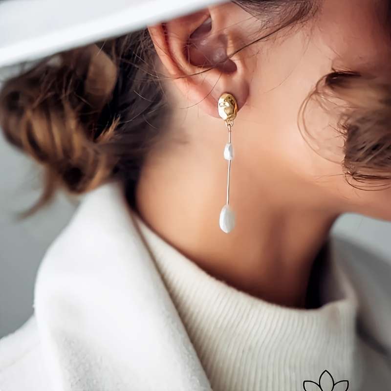 Women S Earrings Color Silvery