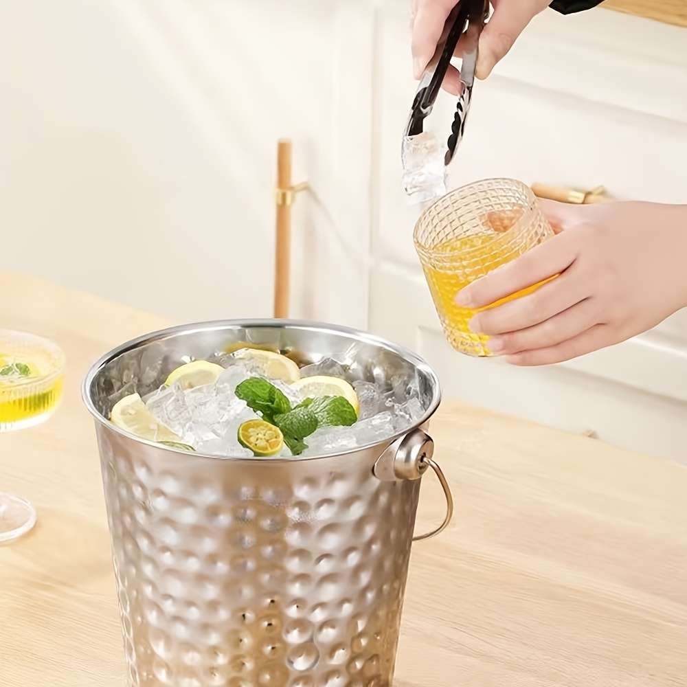 Ice Bucket Capacity 2L2Pcs
