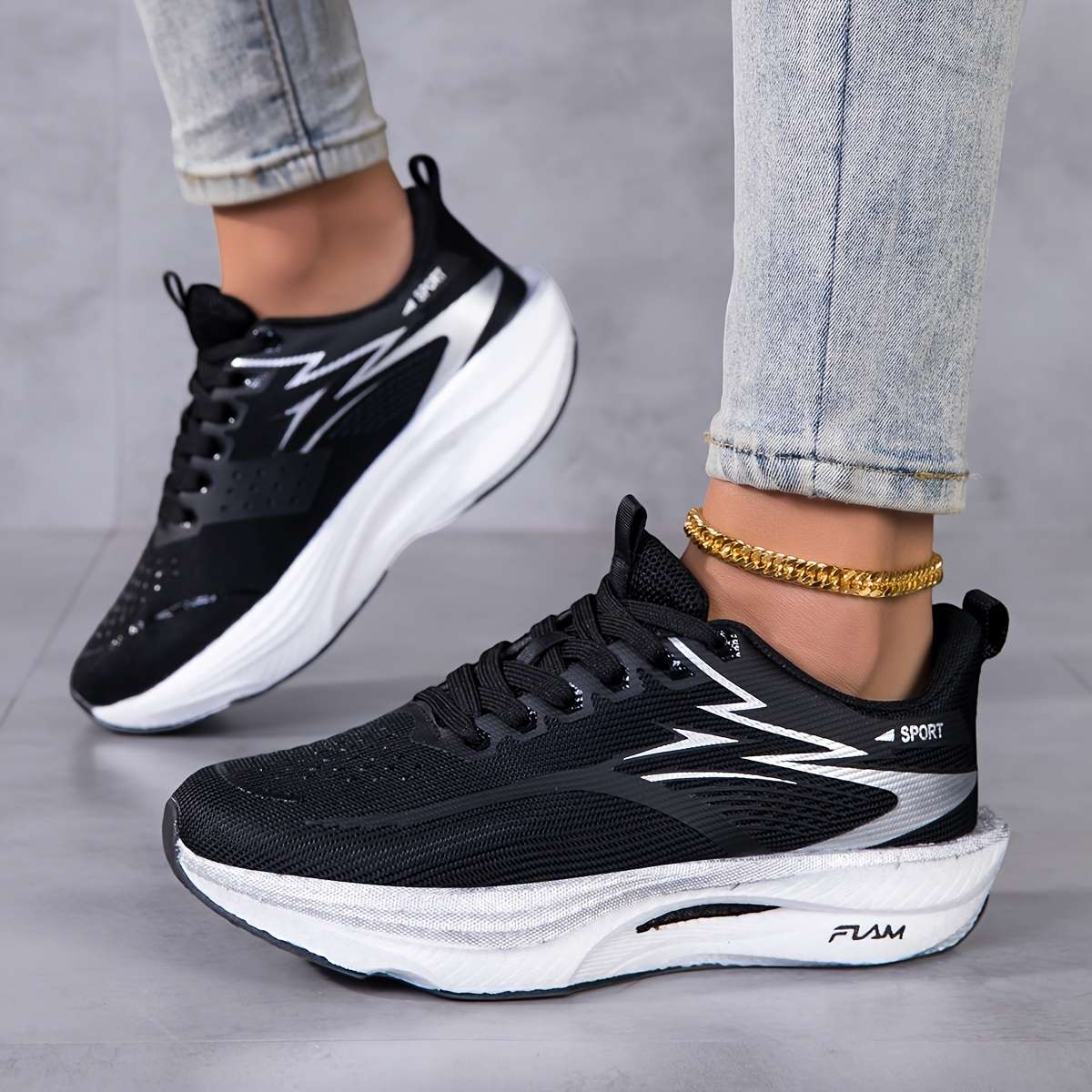 Sneakers Color White Sizeuk 7.5