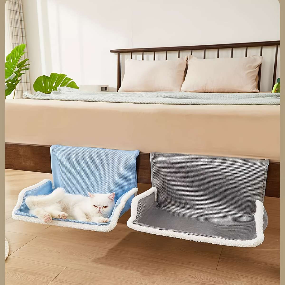 Pet supplies color White