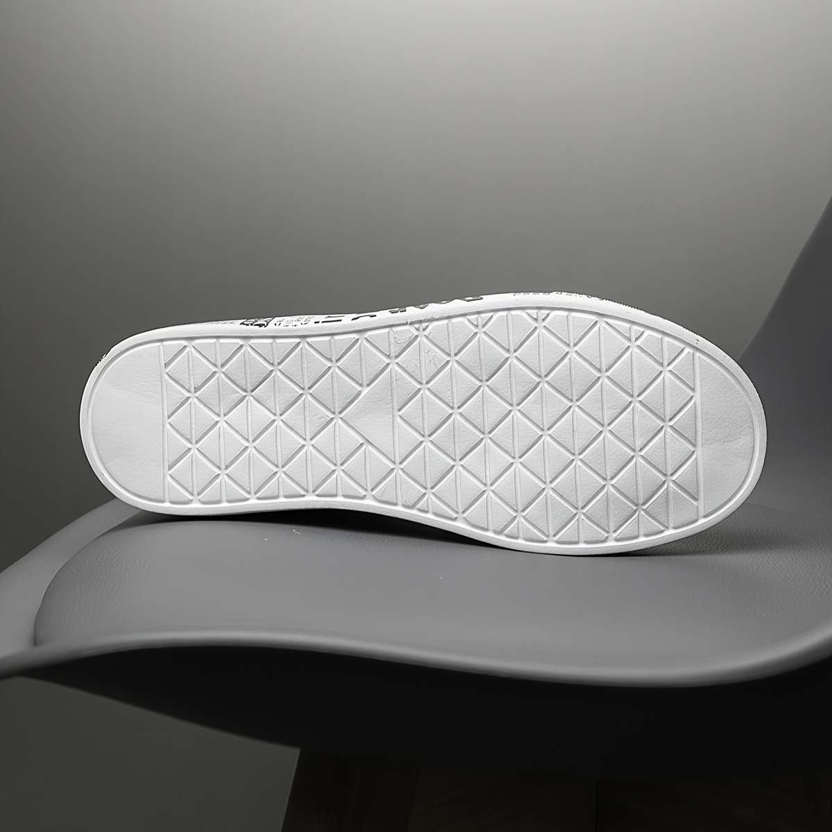 Sneakers Color Black And White Sizeuk 7