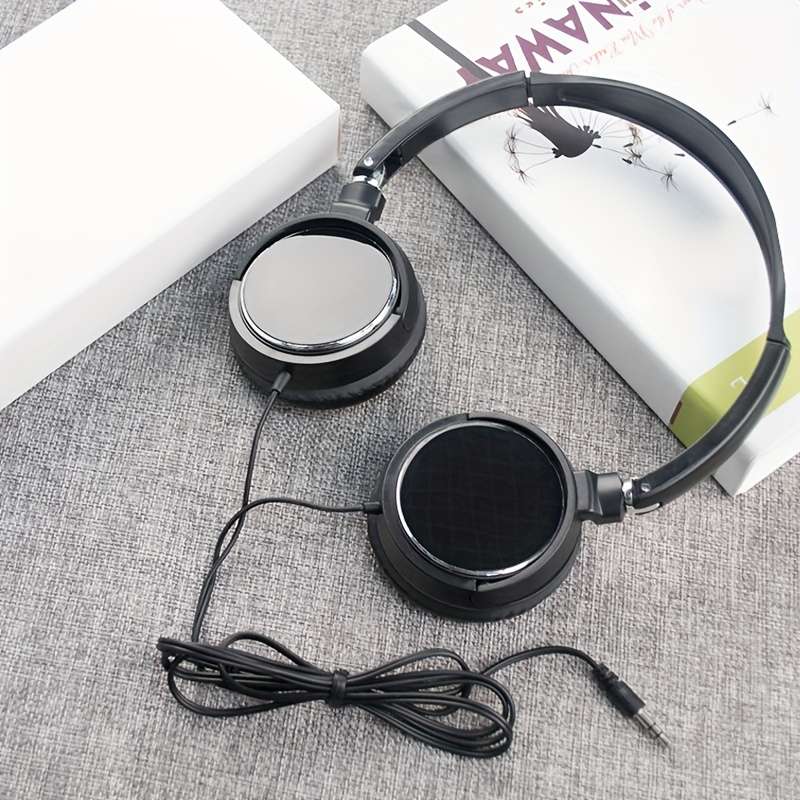 Wired Headphones Black