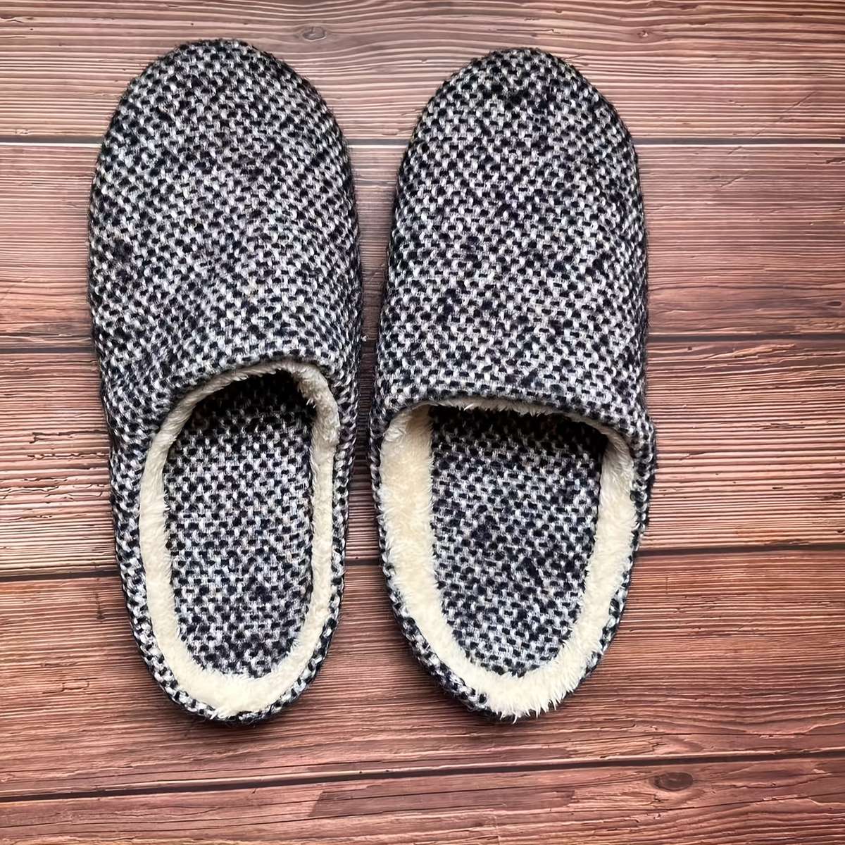 Cotton Slippers Color Black Wool Sizeuk 9.5-10