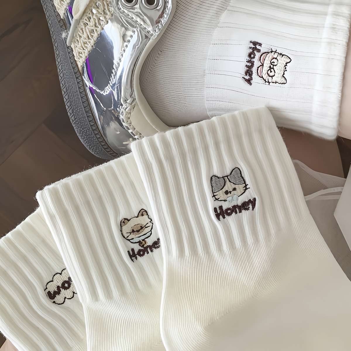 Women S Socks Color White Cartoon 5 Pairs