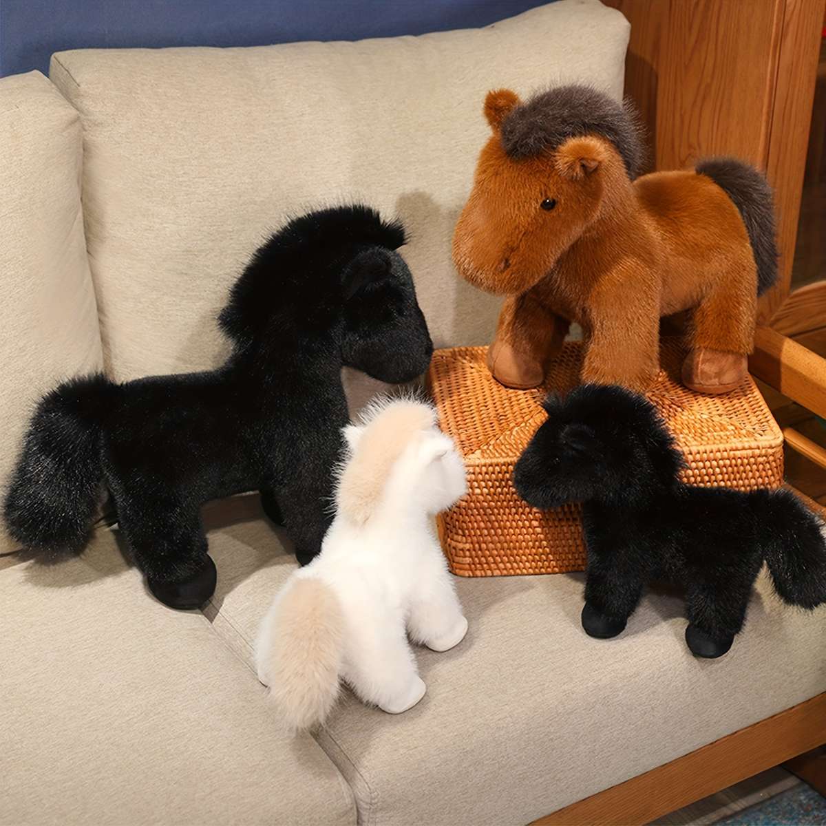 Plush Toyss color Brown