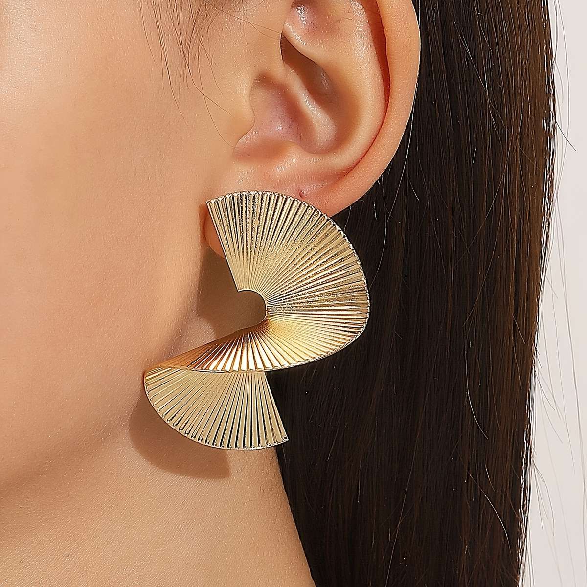 Women S Earrings Color Golden Random 5Pairs