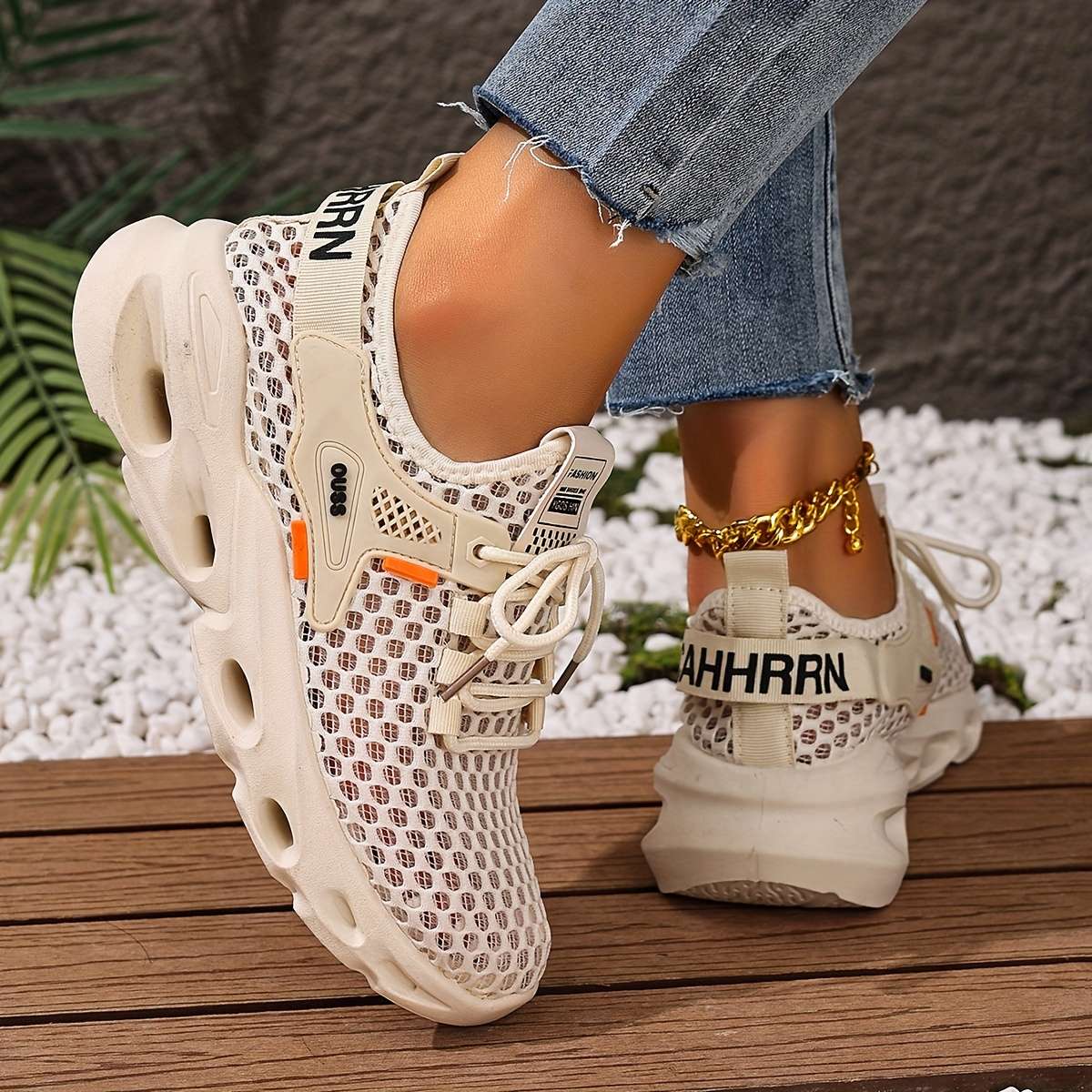 Women S Sneakers Color White Sizeuk 5