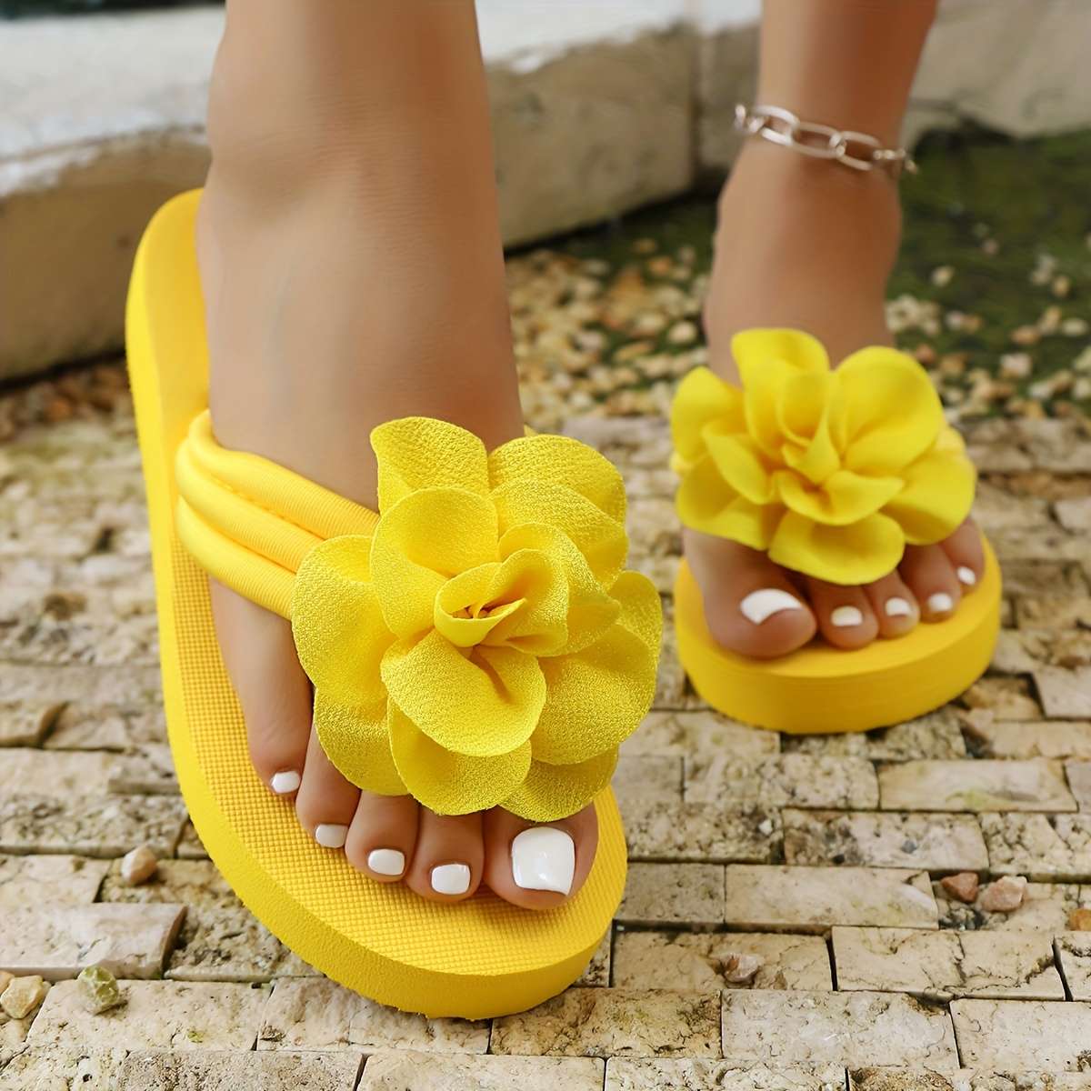 Ladies Summer Flip Flops Yellow Uk 7