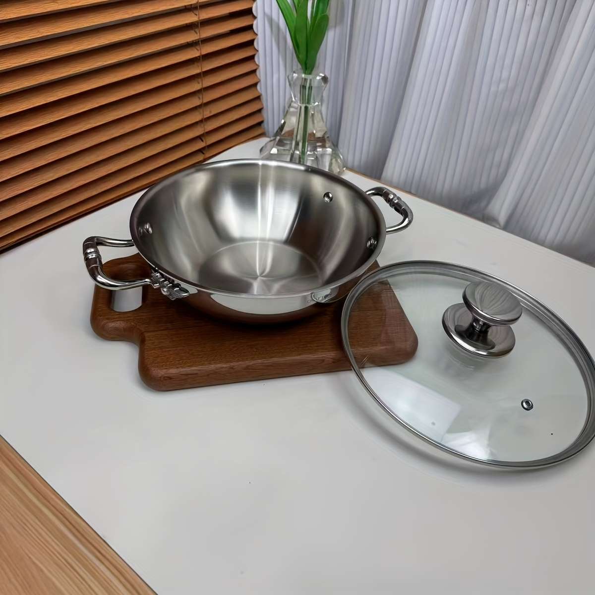 Stainless Steel Pot With Lid
