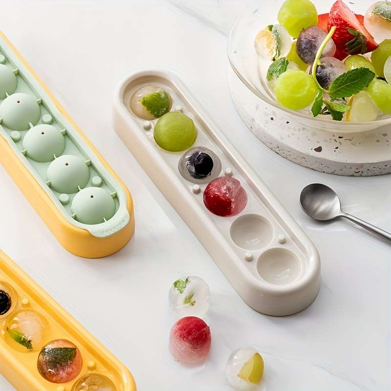 Ice Molds Color 2 Yellow Pieces  2 Green Pieces