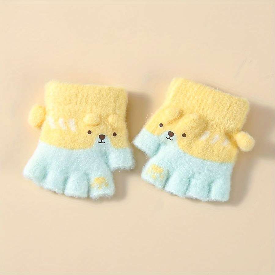 Winter Gloves Color Yellow