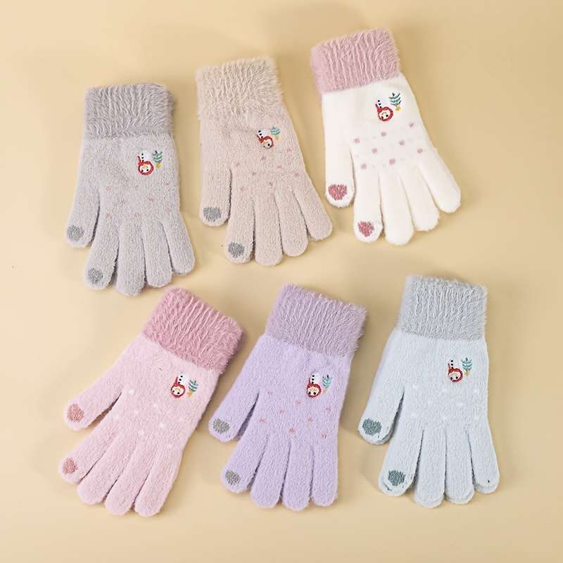 Winter Gloves Color White
