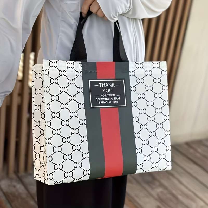 Gift Bags Items Small Size  32 X 27 X 10Cm