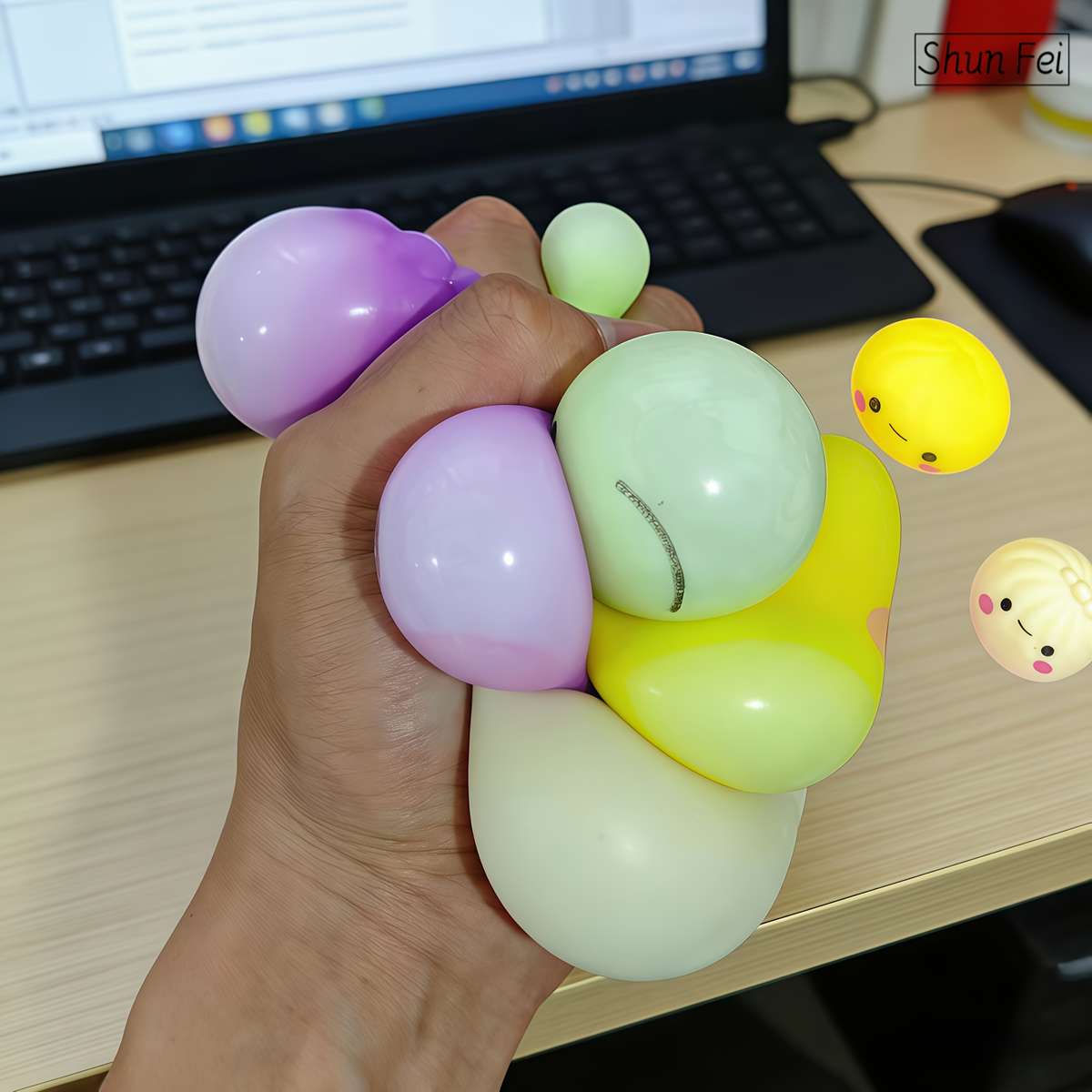 Squeezable Toys Style 2Pcs New Fun Buns With Cage