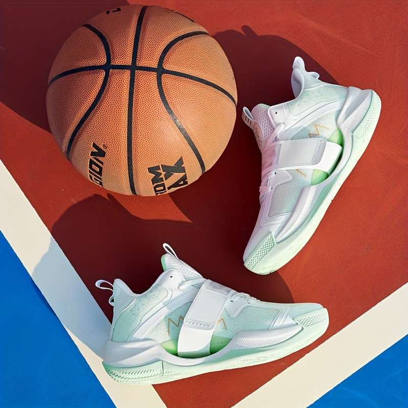 Sneakers White And Green Size Uk 7.5