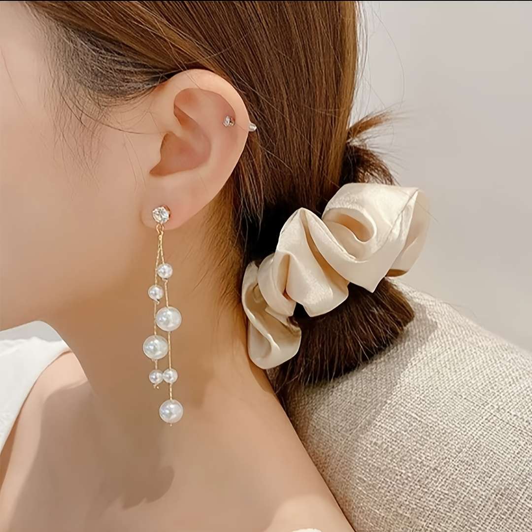 Women S Earrings Color Golden