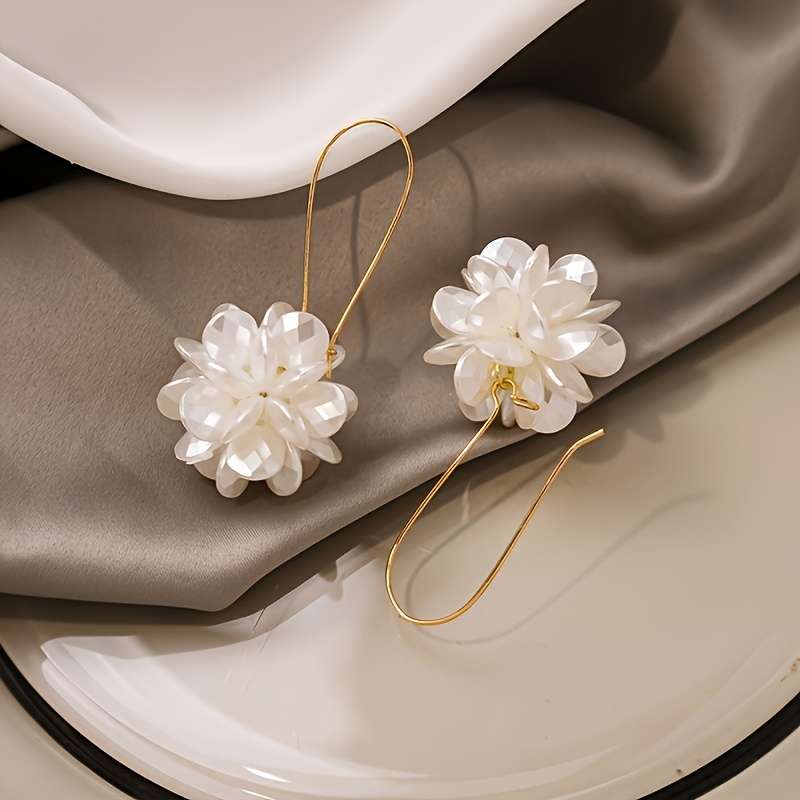 Women S Earrings Items Dangle Earrings Quantity 2Pcs