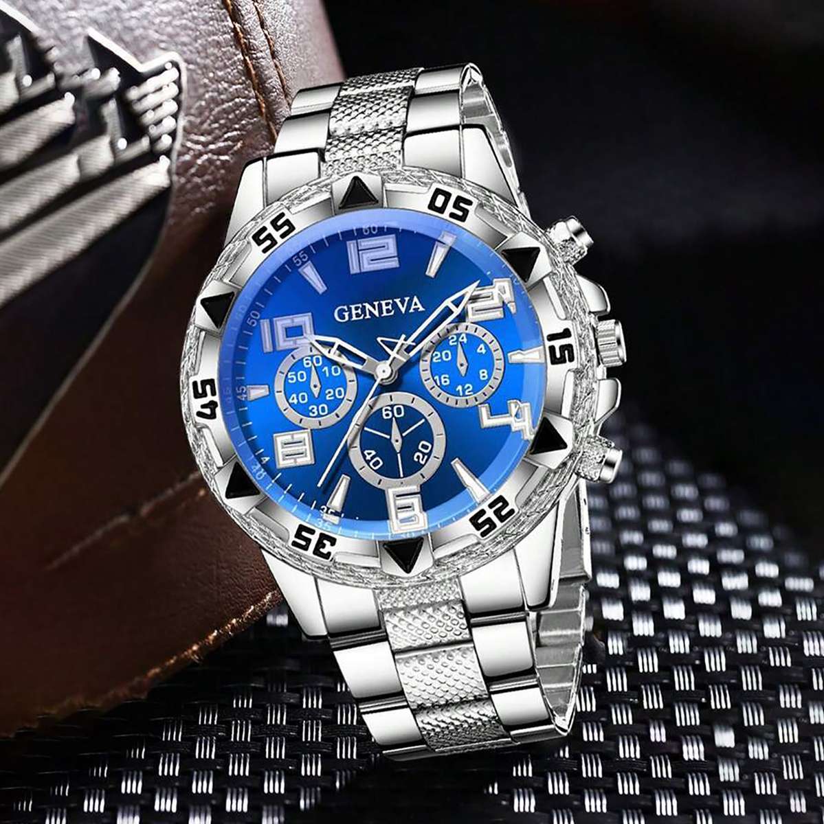 3Pcs Men Silvery Stainless Steel Watch Strap Fashionable Luxurious Mixed Silvery